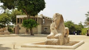 EgytiaTours - Mit Rahina Museum
