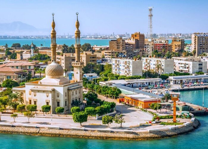 EgytiaTours - Day Trip from Cairo to Suez